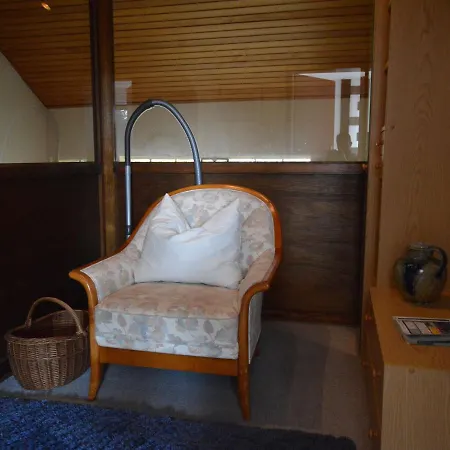 Spacious In Schauren Mosel Near Forest Schauren (Cochem-Zell)