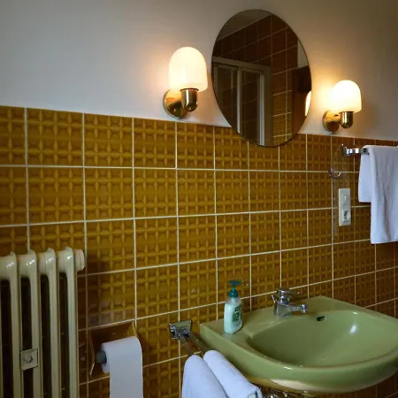 Апартаменты Spacious In Schauren Mosel Near Forest